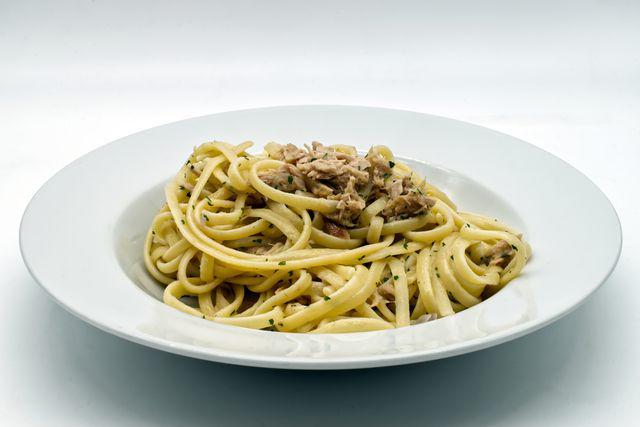 Resep Membuat Spaghetti Aglio Olio Tuna Pedas yang Nikmat