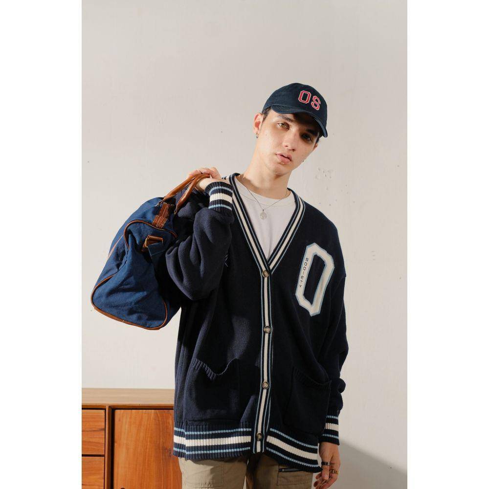 Letterman Cardigan (shopee.co.id)