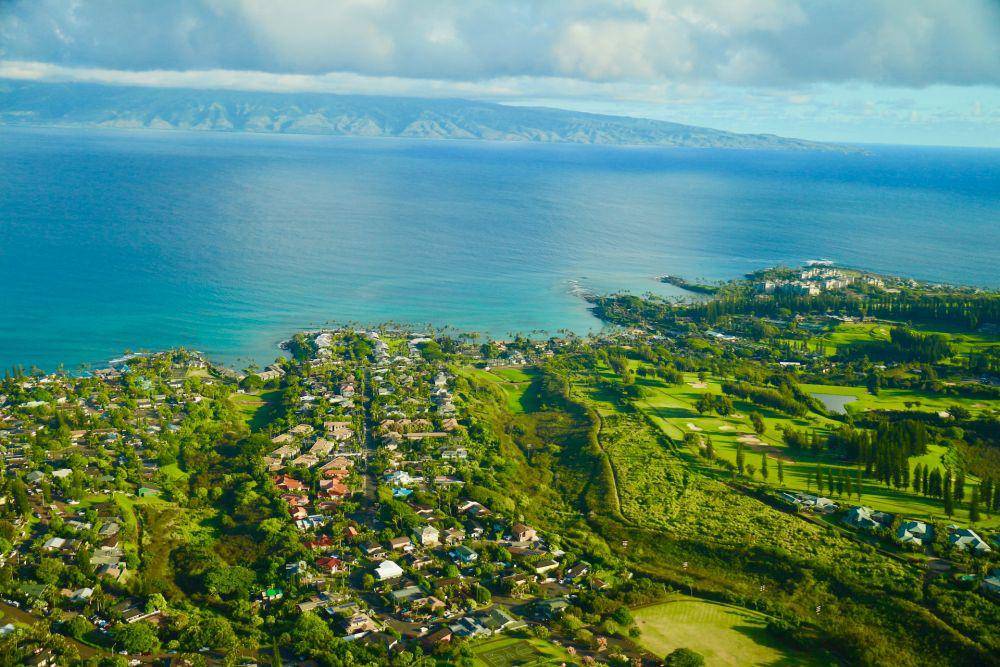 Potret Napili Bay di Pulau Maui, Hawaii (unsplash.com/swimr)