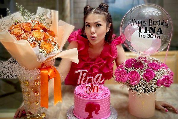 7 Potret Perayaan Ulang Tahun Ke-30 Tina Toon Bareng Suami Tercinta