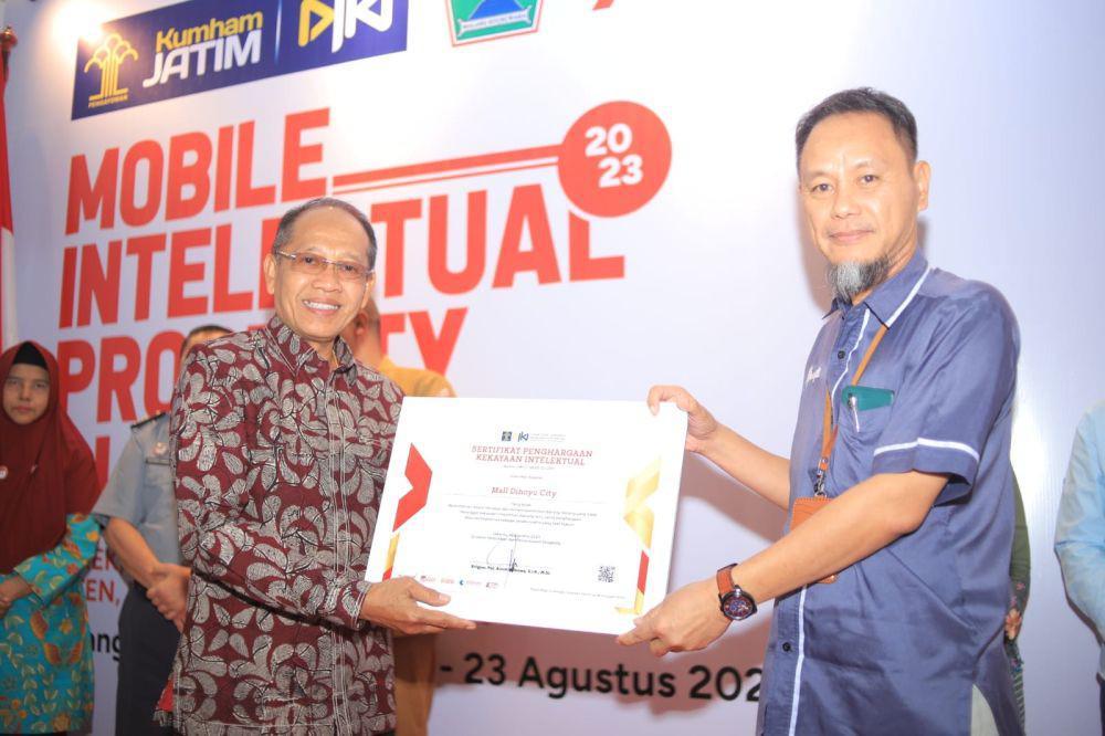 Ratusan UMKM di Malang Manfaatkan Mobile Intellectual Property Clinic