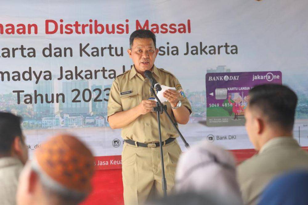 Distribusi Massal Kartu Anak Jakarta dan Kartu Lansia Jakarta di Jakut (Dok. Dinas Sosial)