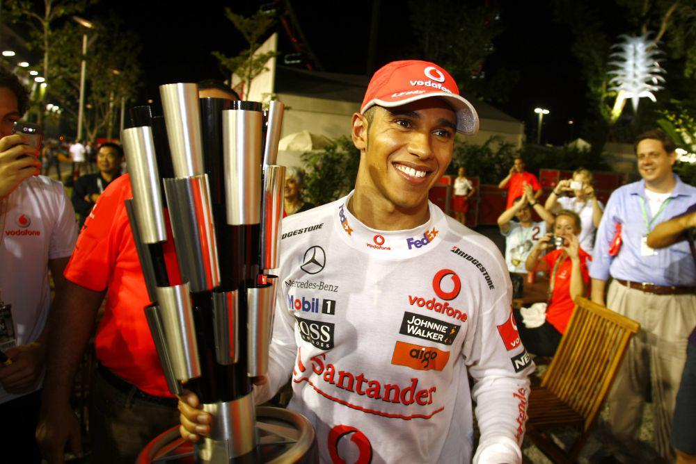 8 Pembalap Formula 1 2023 yang Pernah Naik Podium di GP Singapura