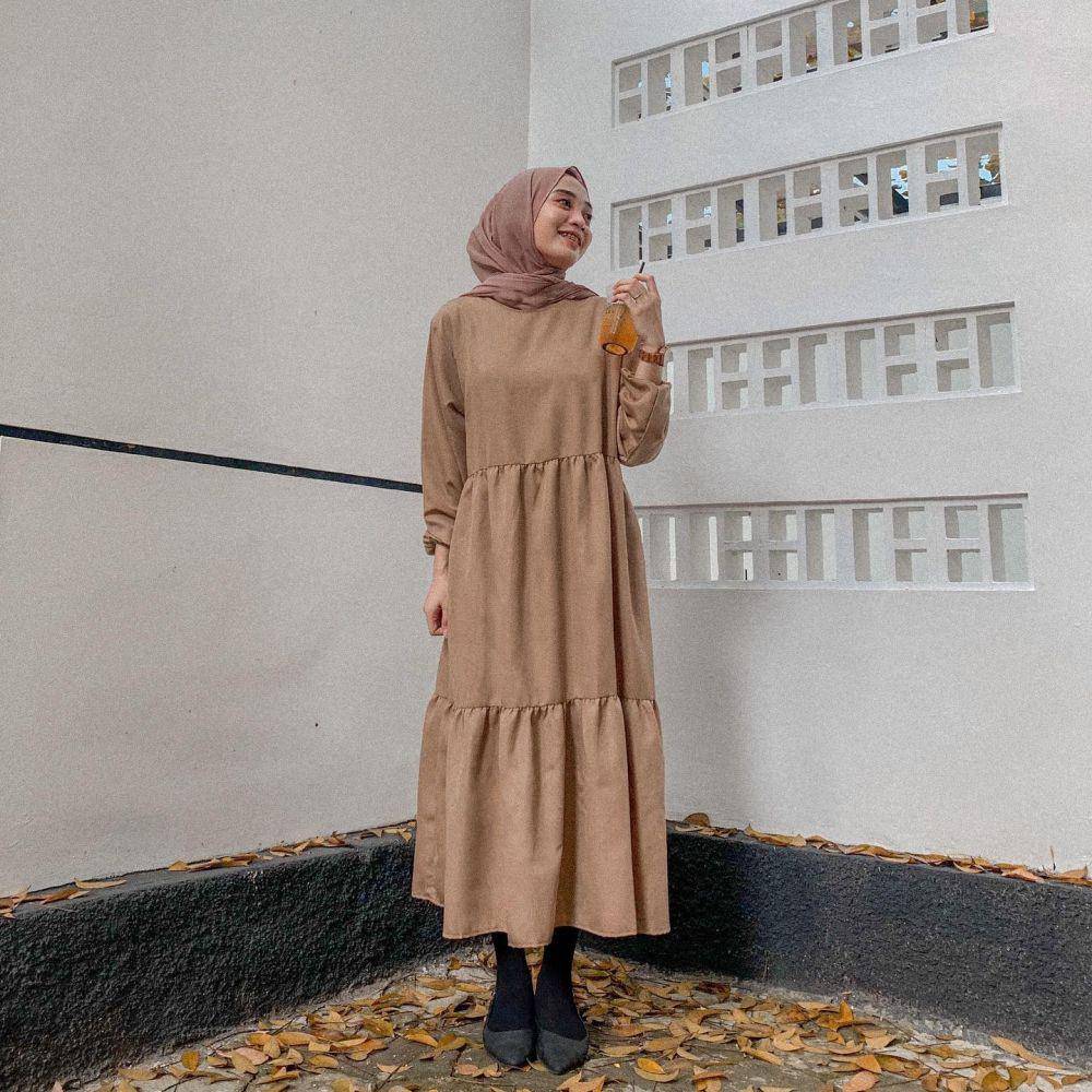 OOTD hijab cokelat (instagram.com/sdesianaa)