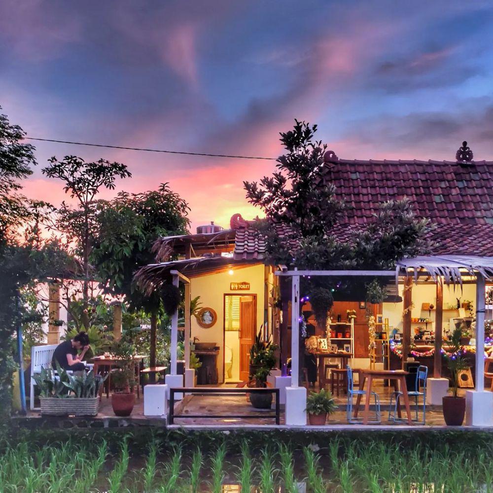 4 Hidden Gem Kafe di Jogja Suasana Alam Pedesaan, Sejuk Maksimal