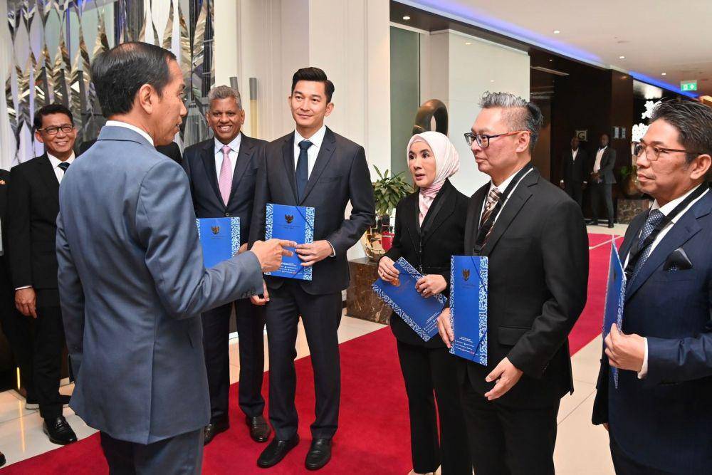 Bersama Presiden Jokowi, Pertamina menandatangani kerjasama energi di bidang eksplorasi dan produksi hulu serta hilir migas di Tanzania. (dok. Humas Pertamina)