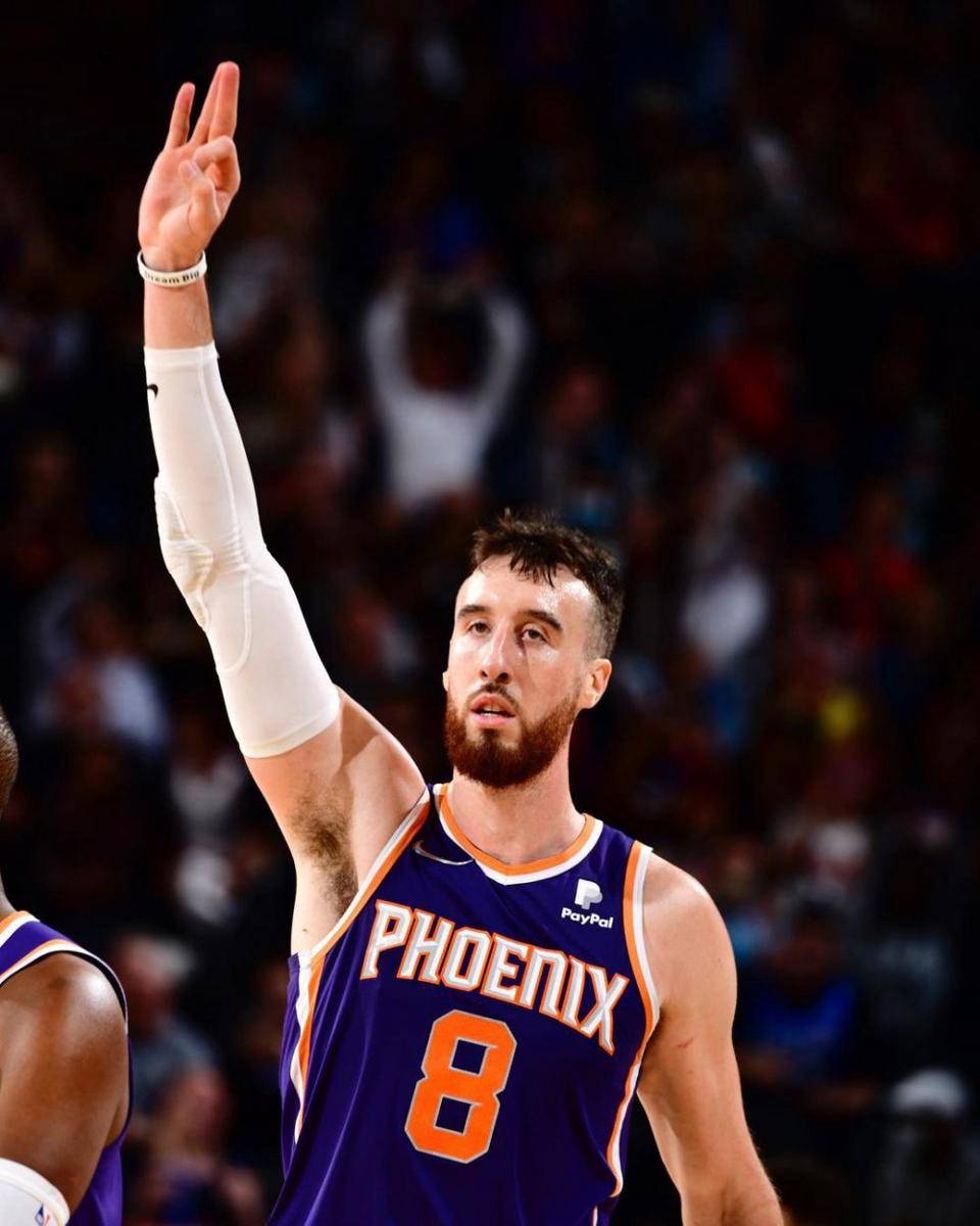 Frank Kaminsky saat berseragam Phoenix Suns. (instagram.com/fskpart3)