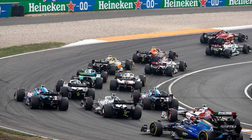 Tikungan Tarzan sirkuit Zandvoort (circuitzandvoort.nl)
