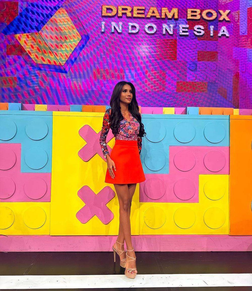 Chesy A. Mose (instagram.com/chesy.anribka)