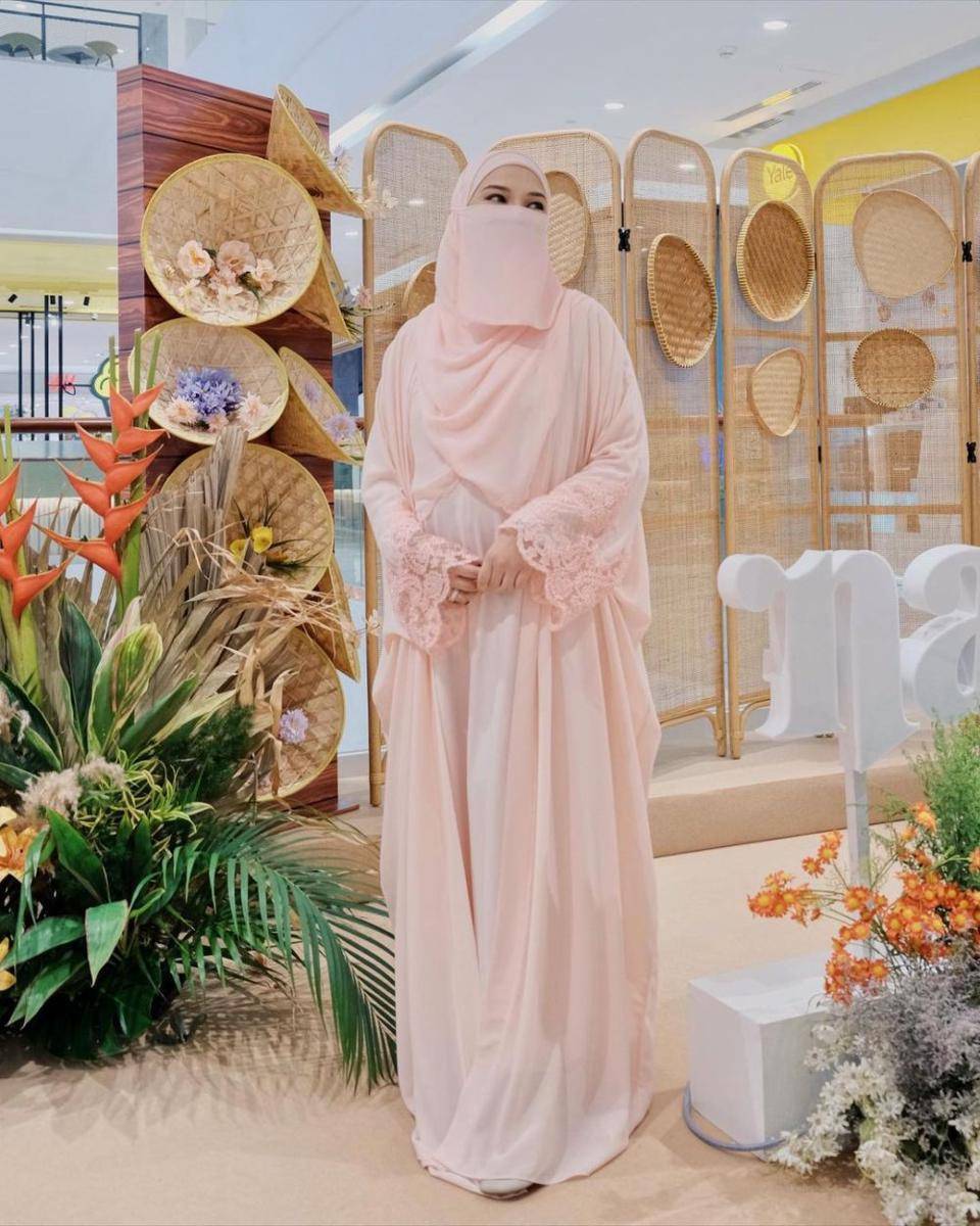 Noor Neelofa (instagram.com/neelofa)