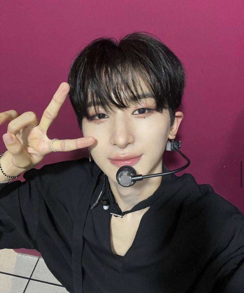 potret Jun Won Fantasy Boys (instagram.com/official_fantasyboys)