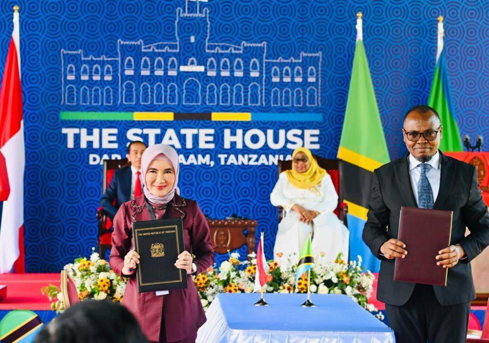 Dirut Pertamina Teken MoU dengan BUMN Tanzania, Jokowi Jadi Saksi