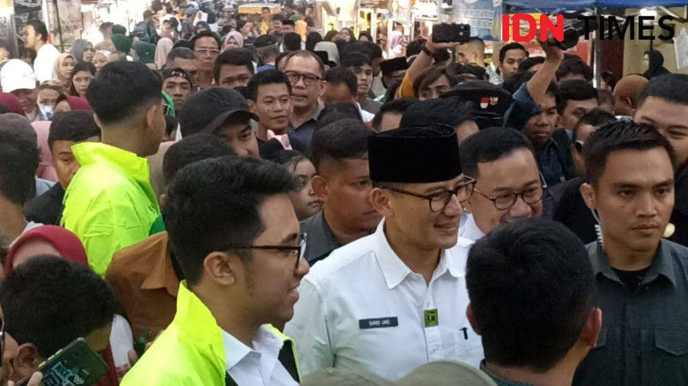 Sandiaga Uno saat berada di Kota Makassar, Rabu (23/8/2023). IDN Times/Dahrul Amri Lobubun
