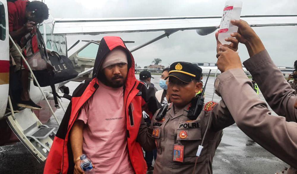 Korban Penembakan KKB di Puncak Papua Dievakuasi ke Timika