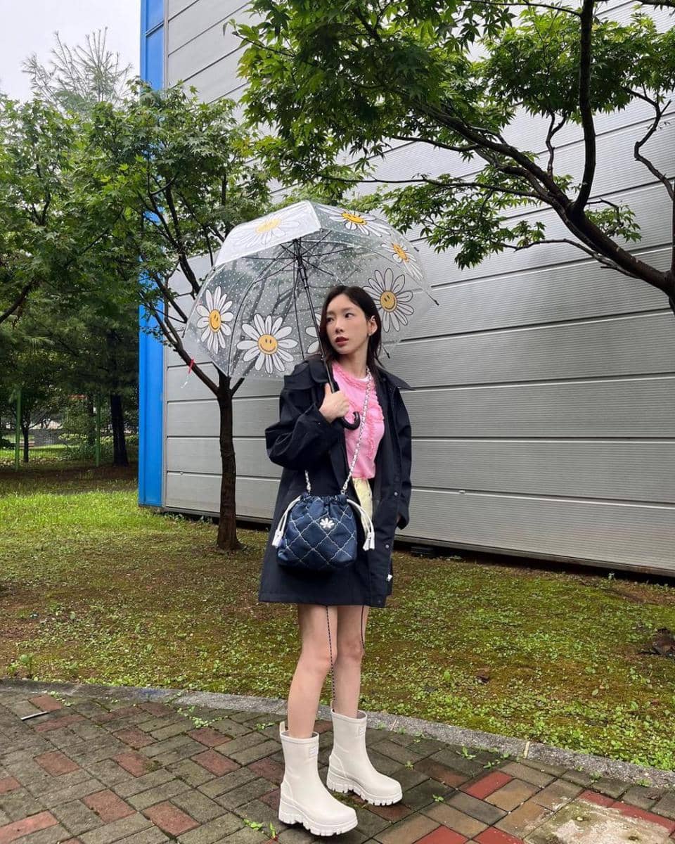 Taeyeon SNSD (instagram.com/taeyeon_ss)