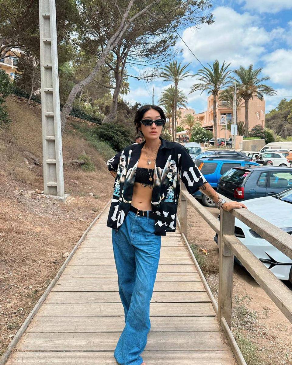 OOTD nuansa streetwear ala Peggy Gou (instagram.com/peggygou_)