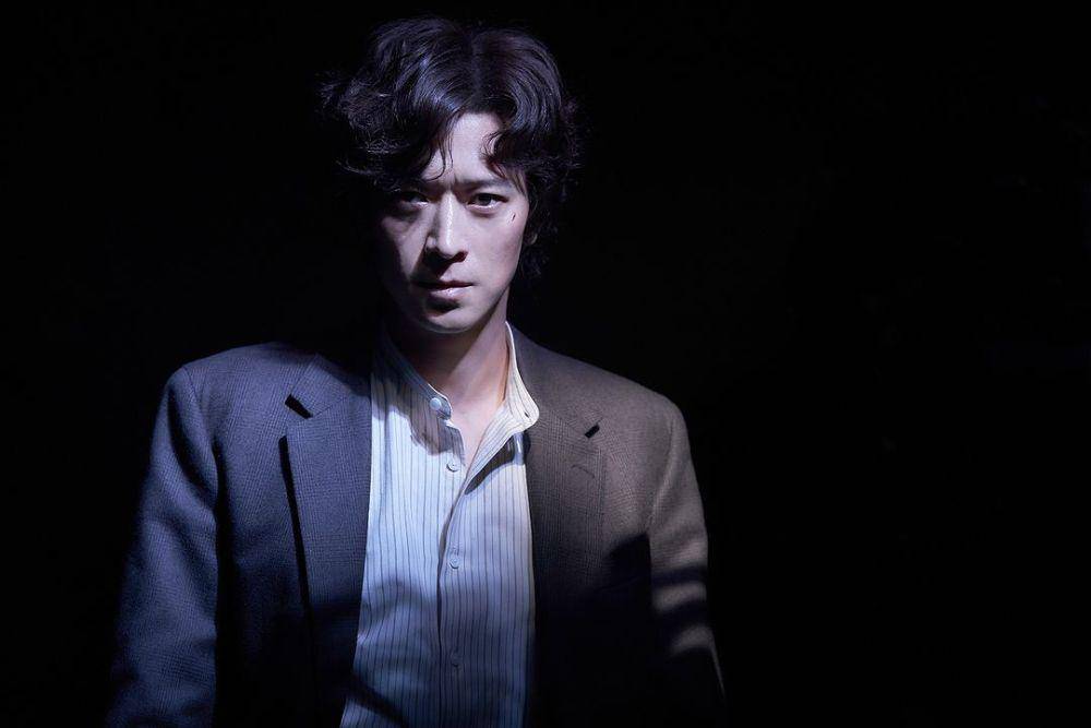 cuplikan Kang Dong Won di film Dr. Cheon and The Lost Talisman (instagram.com/cjenmmovie)