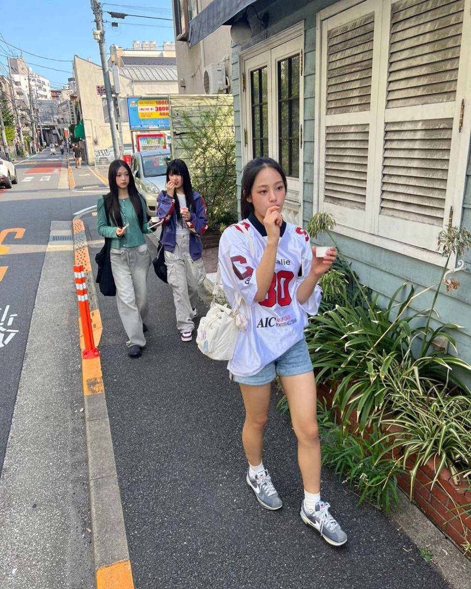 Potret NewJeans di Jepang (instagram.com/newjeans_official)