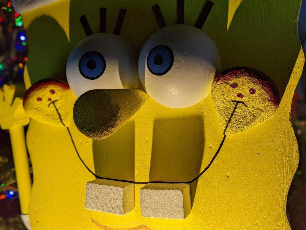 potret objek bentuk SpongeBob paling creepy (reddit.com/user/NocturnalViv)