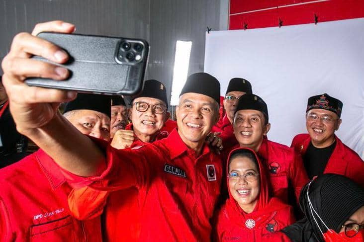 Bacapres Ganjar Pranowo bersama kader PDIP Jatim. Dok. DPD PDIP Jatim