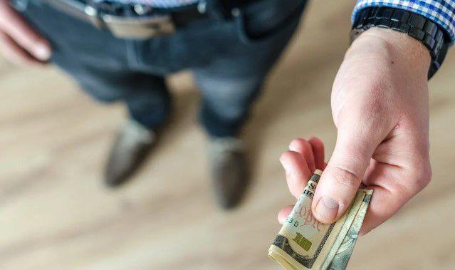 4 Alasan Kedewasaan Membuat Kamu Semakin Memikirkan Keuangan