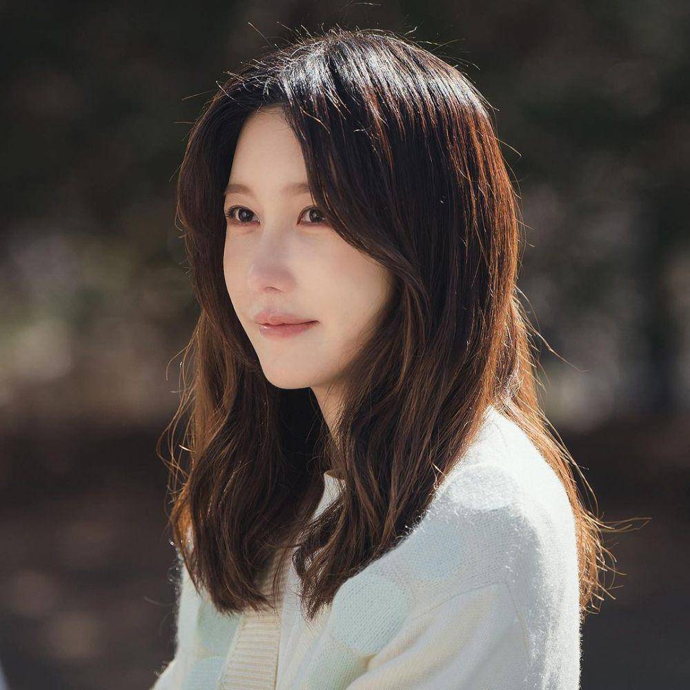 Lee Ji Ah di drama Pandora: Beneath the Paradise (instagram.com/bhent_official)