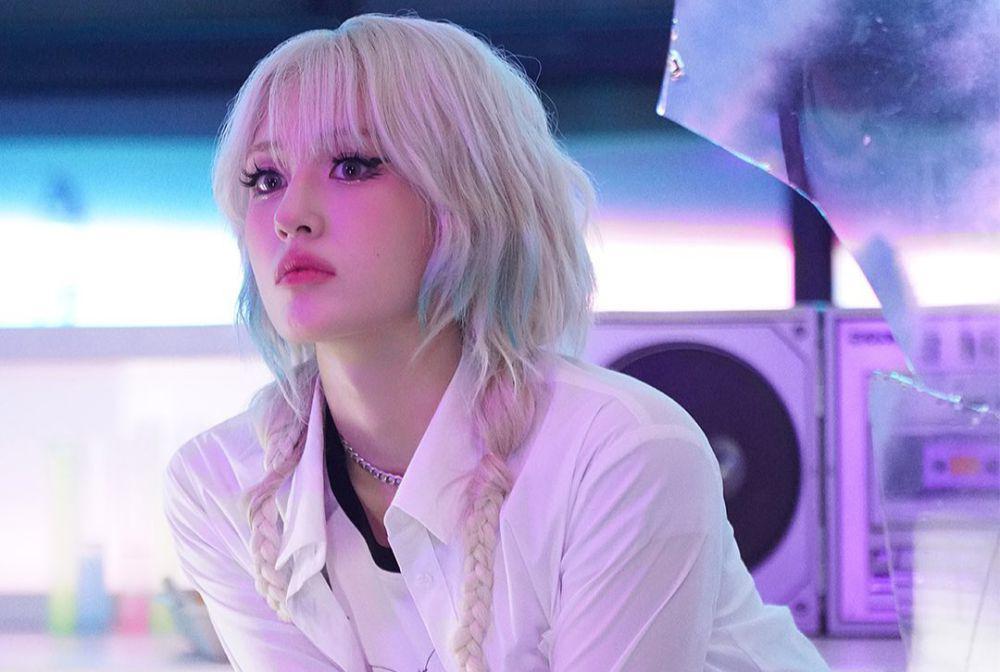 8 Cover Lagu dari Jeon Somi yang Mengagumkan, Terbukti Bertalenta!