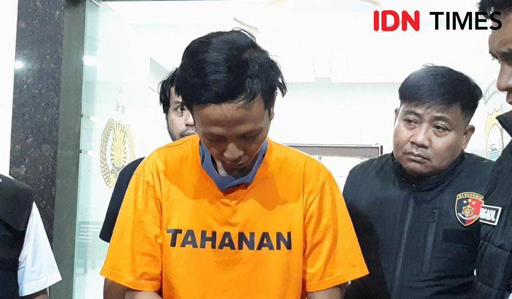 Sayid alias Wahyu (47), pelaku pencurian ponsel milik siswa SMA di Makassar. (Dahrul Amri/IDN Times Sulsel)