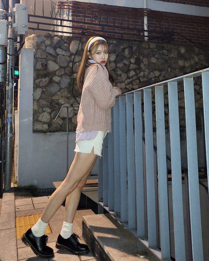 Mijoo Lovelyz (instagram.com/queen.chu_s)
