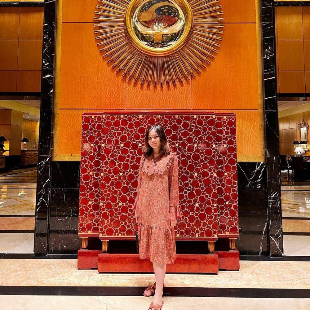 referensi OOTD Raihana Zemma Gunawan (instagram.com/raihana_zemma)
