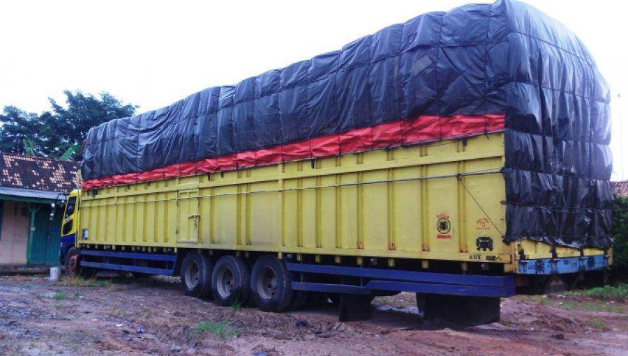 Truk trinton (Mobil Komersial/mobilkomersial.com)