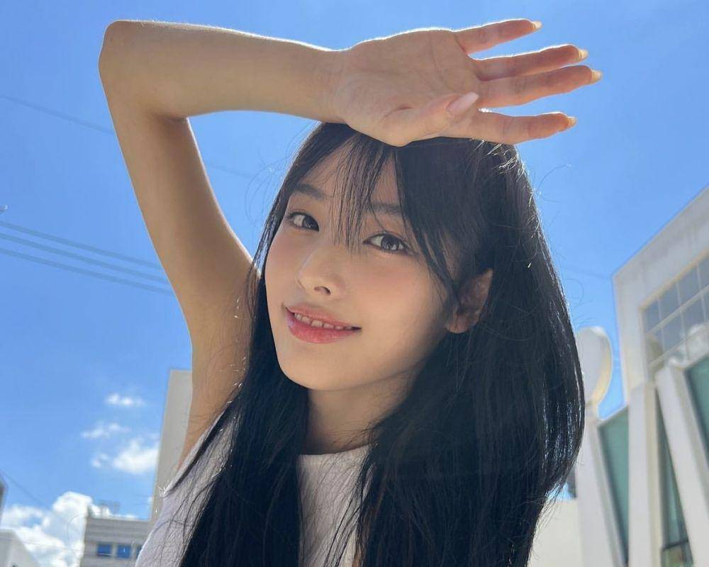Postingan Jini (instagram.com/jiniyxxn)