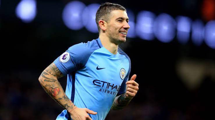 Aleksandar Kolarov (mancity.com)