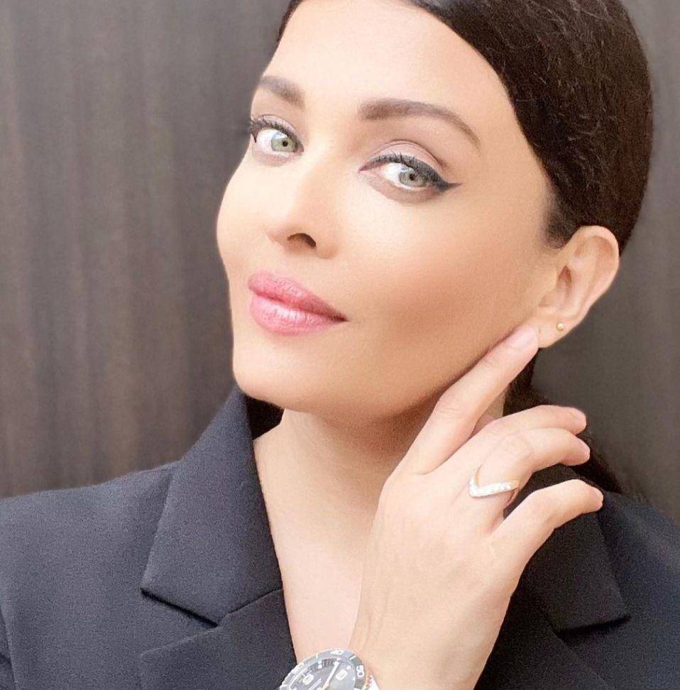 Aishwarya Rai Bachchan (instagram.com/aishwaryaraibachchan_arb)