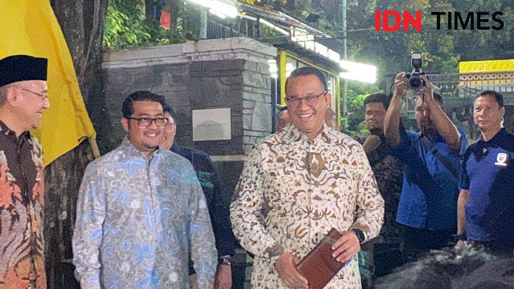Bacapres Anies Baswedan menemui Ketua Majelis Tinggi Partai Demokrat Susilo Bambang Yudhoyono (SBY) di Puri Cikeas, Bogor, Jawa Barat, Jumat (25/8/2023) (IDN Times/Amir Faisol)