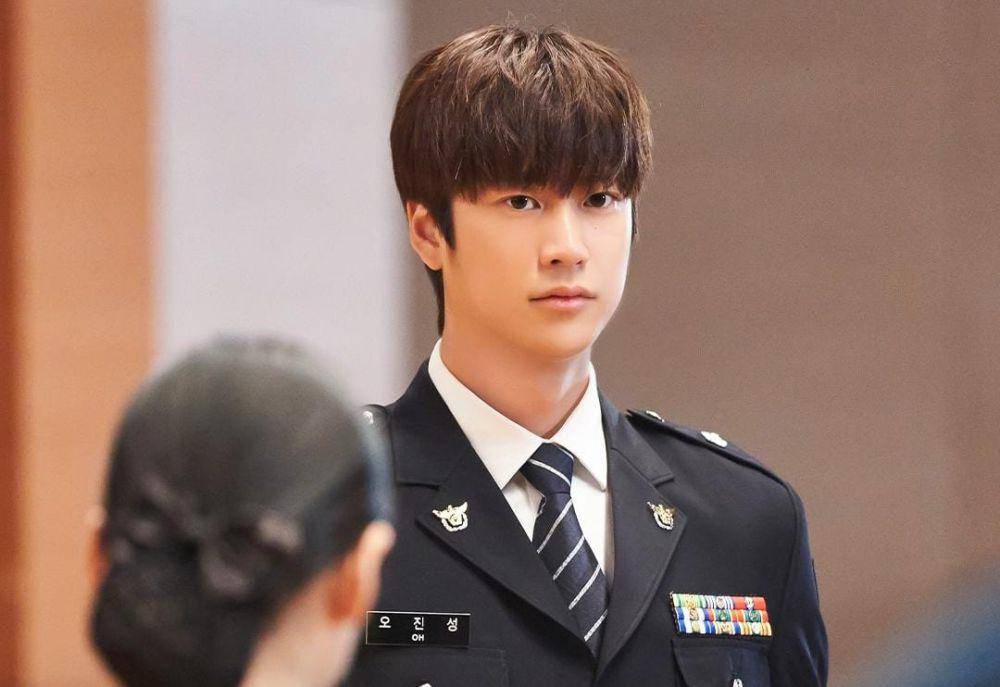 Na In Woo di drama Longing for You (instagram.com/channel.ena.d)