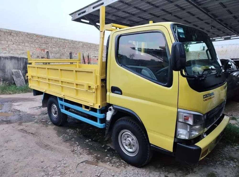 Truk engkel (Lacak Harga/lacakharga.com)