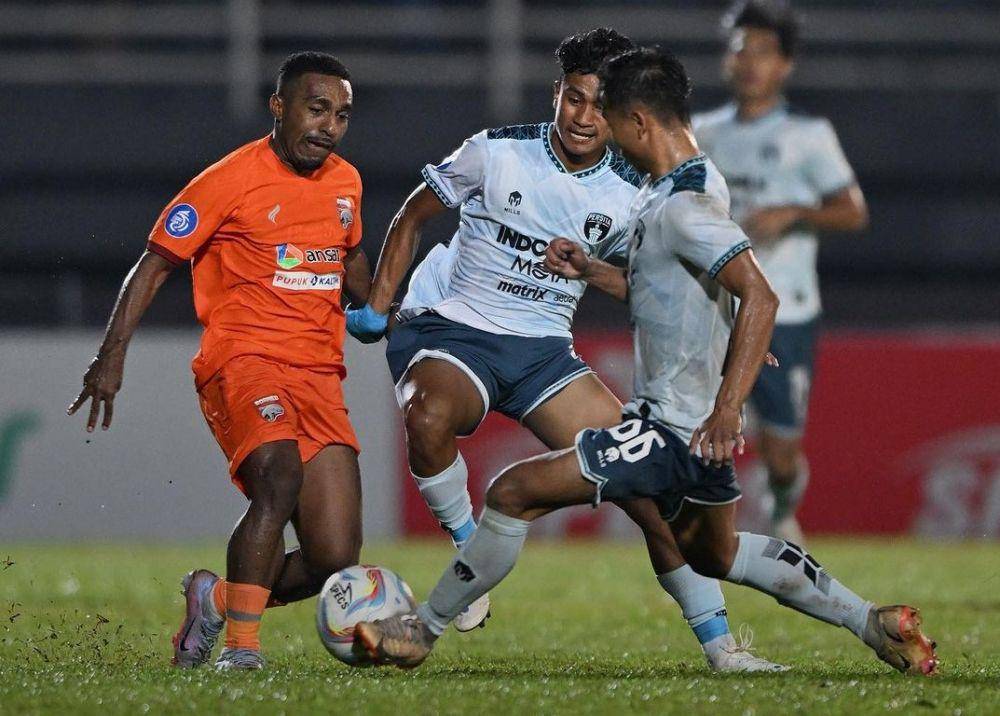 Borneo FC menjamu Persita Tangerang di Stadion Segiri Samarinda, Jumat (25/8/2023). Foto akun Instagram borneofc.id