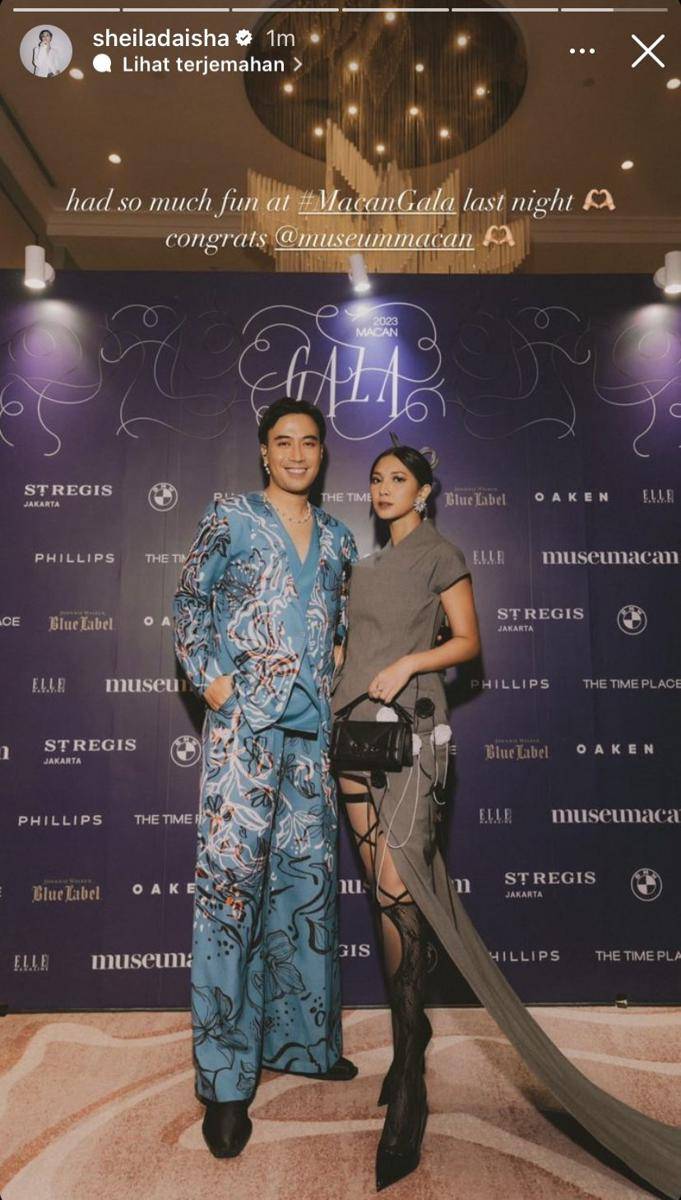 potret artis di red carpet MACAN Gala (Instagram.com/sheiladaisha)