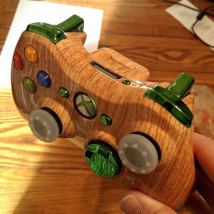 potret desain stik game nyentrik (reddit.com/user/Dvolterra)