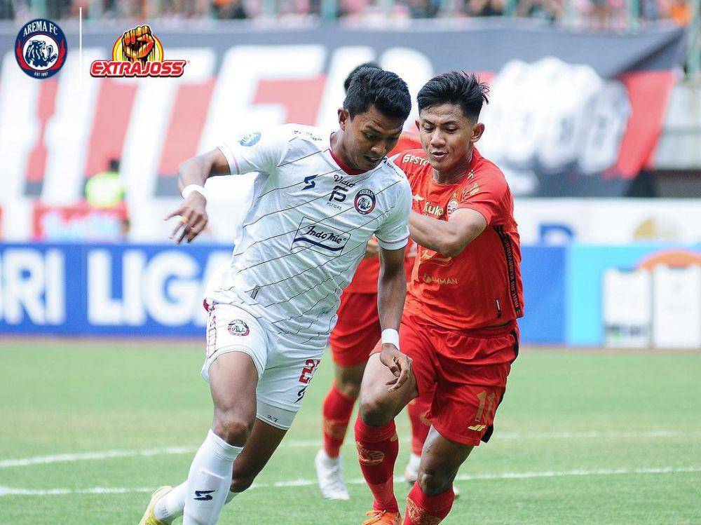 Arema FC saat menghadapi Persija Jakarta pada putaran pertama Liga 1 Indonesia 2023/2024. (instagram.com/aremafcofficial)