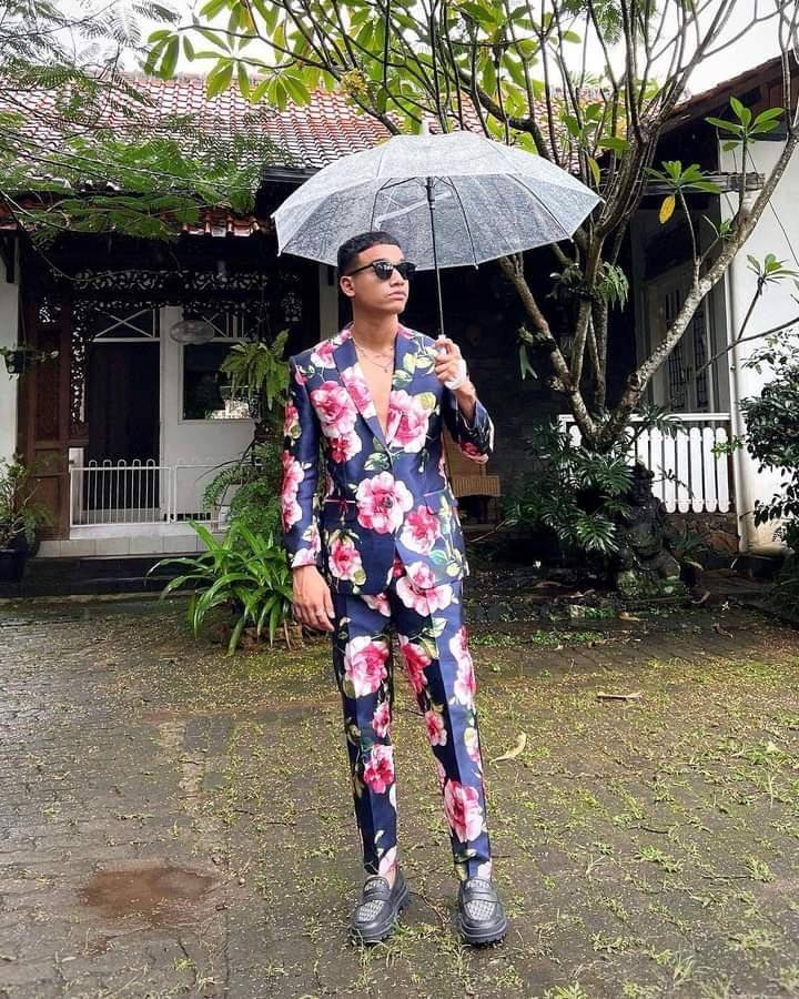 baju kondangan cowok ala Fadly Faisal (instagram.com/fadlyfsl_)