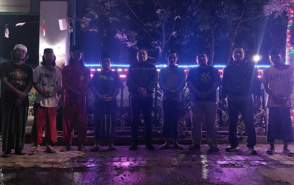 Pembongkaran tugu persilatan oleh GASMI. (Dok. Huma Polres Malang)