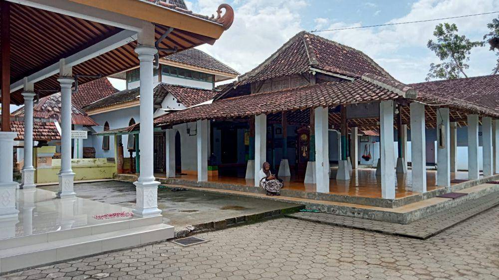 Masjid Tiban. (dok.pribadi/Rangga Rafi'Arli)