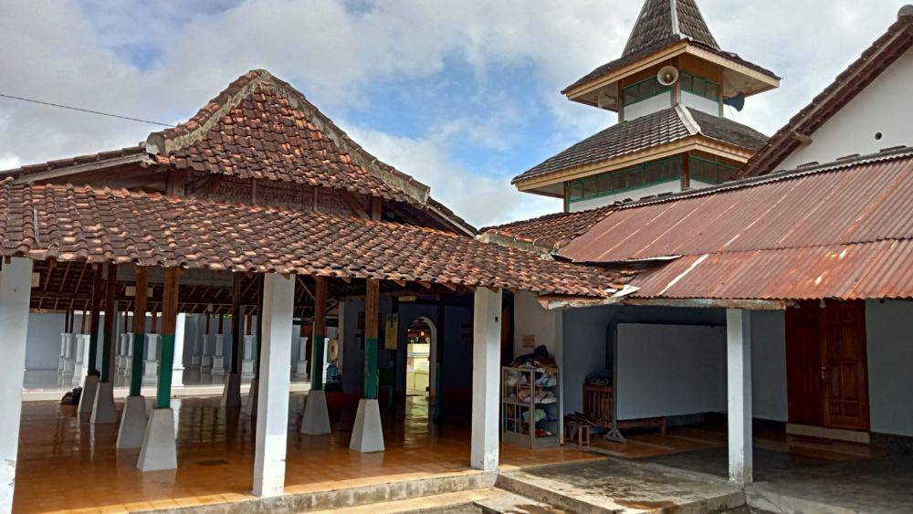 Masjid Tiban. (dok.pribadi/Rangga Rafi'Arli)
