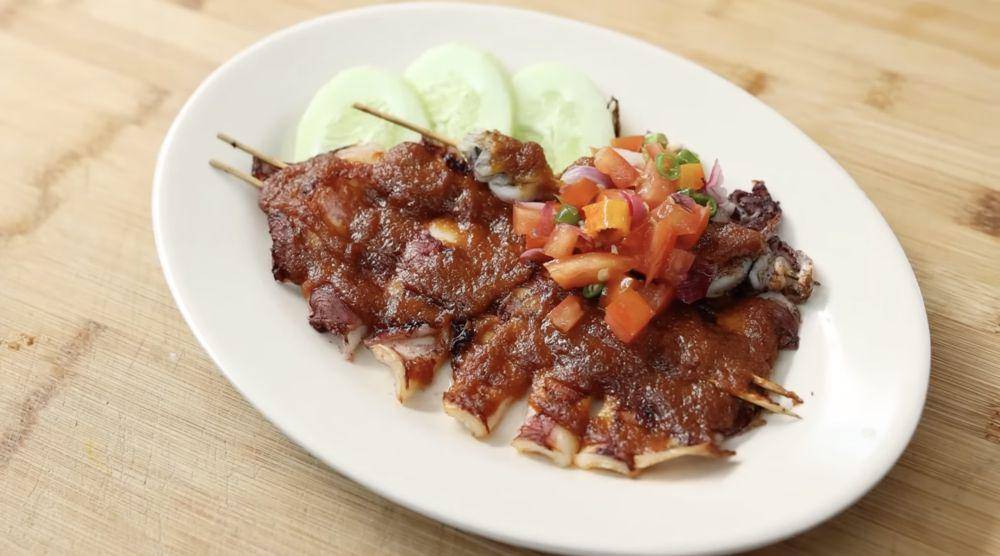 cumi bakar jimbaran ala Devina Hermawan (YouTube.com/Devina Hermawan)