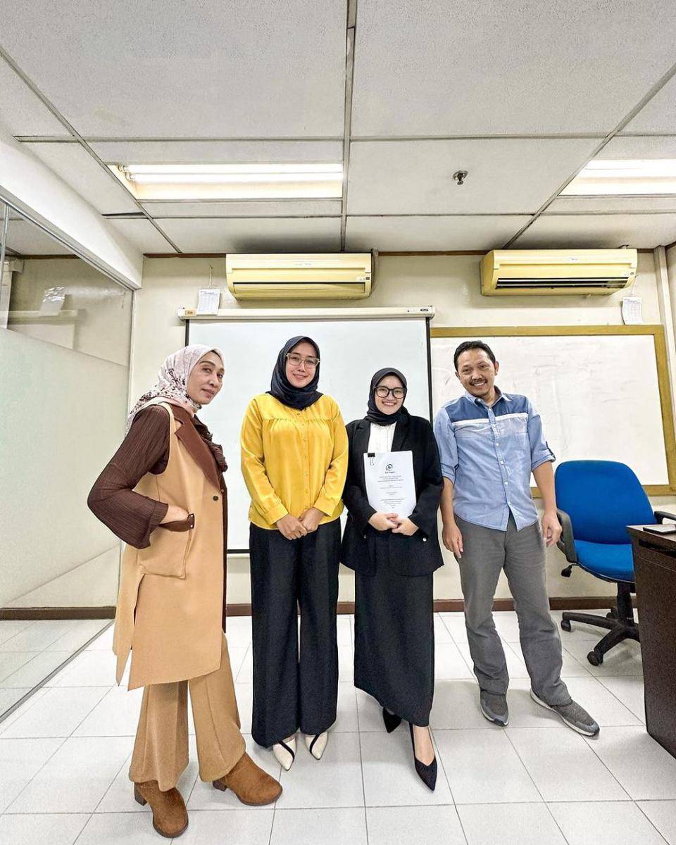 Nabila Lida jalani sidang skripsi (instagram.com/nabilaellisa)