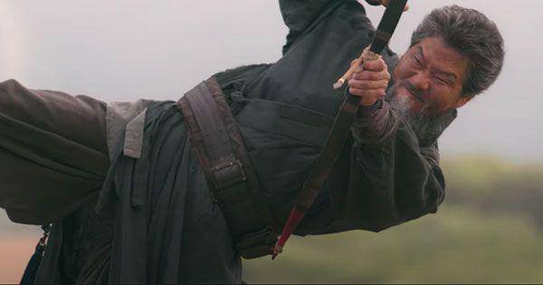 tangkapan layar teaser Song of the Bandits (youtube.com/@NetflixIndonesia)