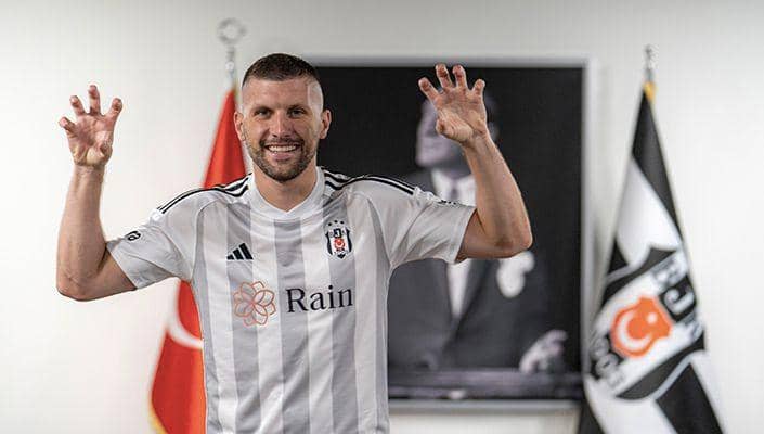 5 Pemain AC Milan Dilepas secara Gratis pada Musim Panas 2023