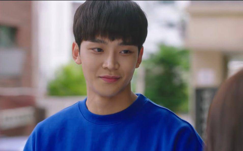 Rowoon di drama About Time (doc. TvN/About Time)